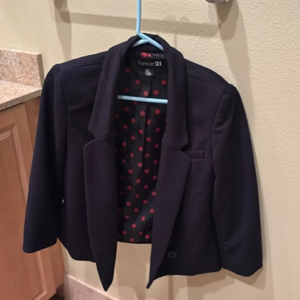 Forever 21 navy blue one button woman's blazer